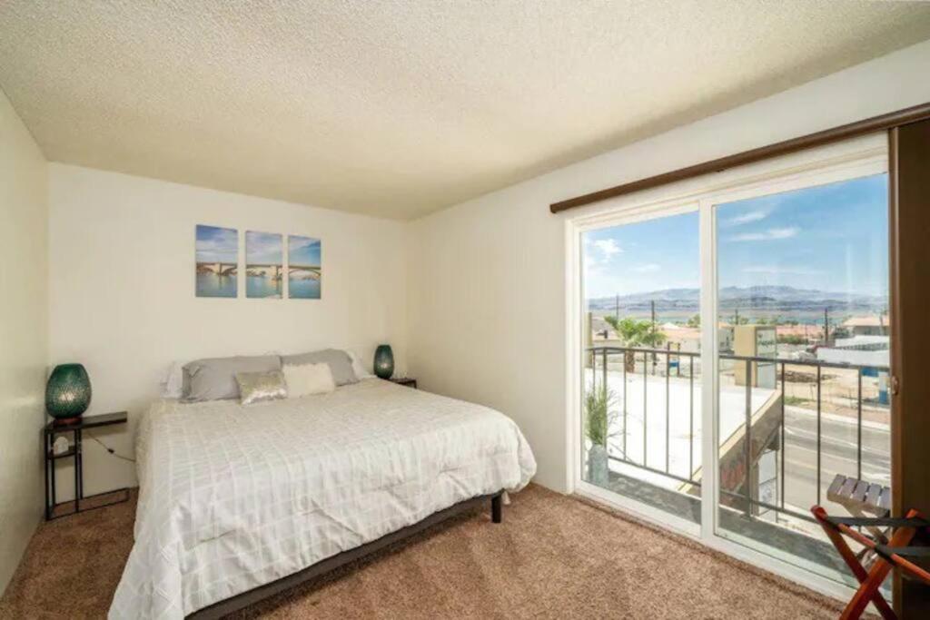 Pool King Lake Suite-Walk To Dt & Lake! Lake Havasu City Extérieur photo